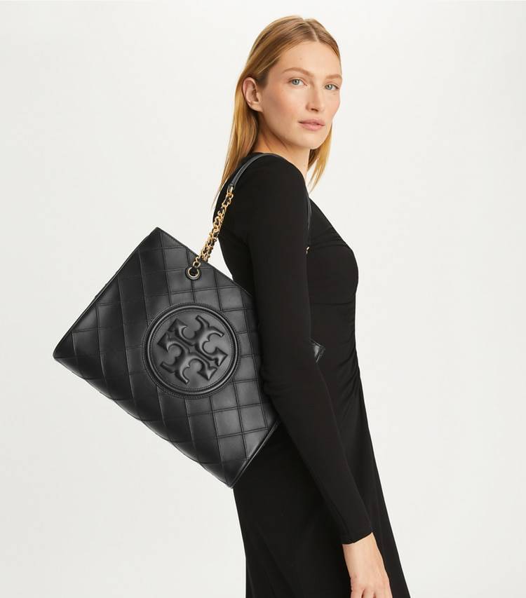 Black Women Tote Bags Fleming Soft Chain Tote Tory Burch - Image 2