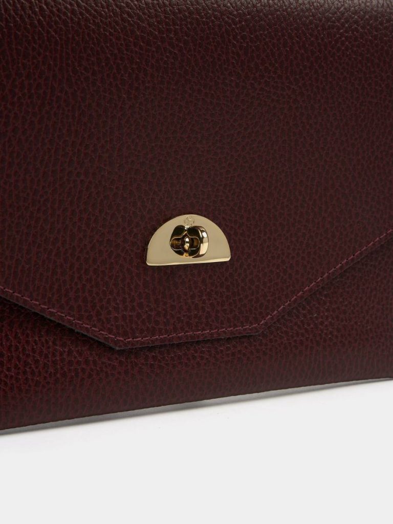 Cambridge Satchel Crossbody Women The Twist Lock Pouch - Oxblood Celtic Grain - Image 4