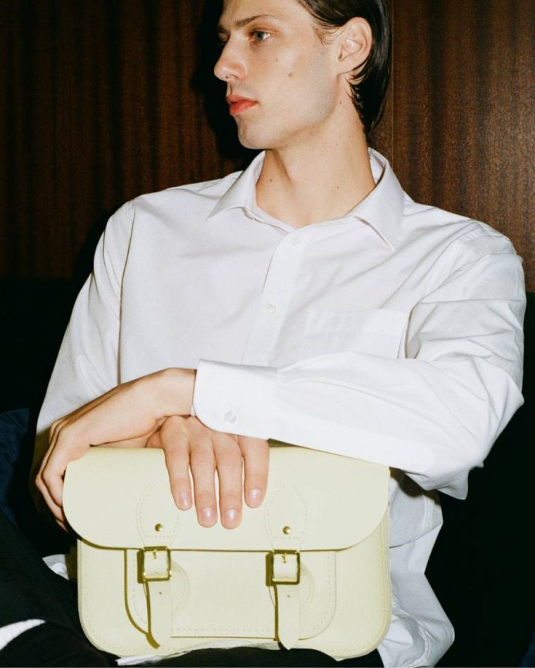 The 11 Inch Satchel - Vanilla Cambridge Satchel Satchels Women - Image 2
