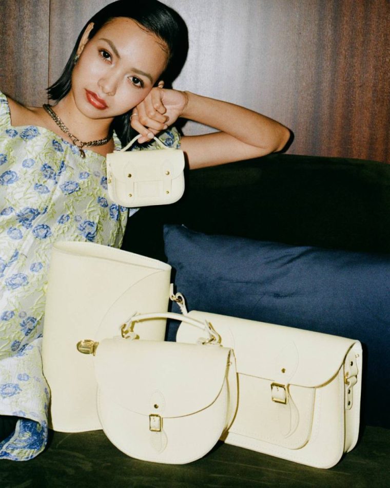 The 11 Inch Satchel - Vanilla Cambridge Satchel Satchels Women - Image 3