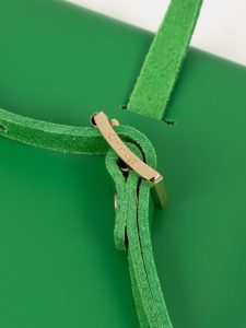 The Envelope Crossbody Bag - Apple Green Cambridge Satchel Women Crossbody - Image 4