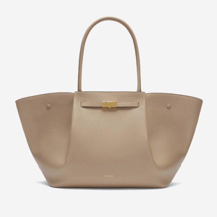 The New York Dark Sand Small Grain Demellier Women Shoulder Bags