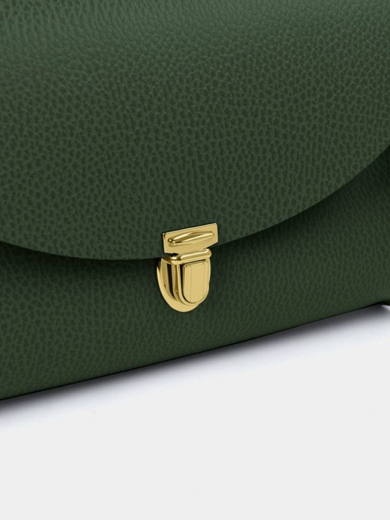 Women Crossbody Cambridge Satchel The Large Pushlock - Racing Green Celtic Grain - Image 5