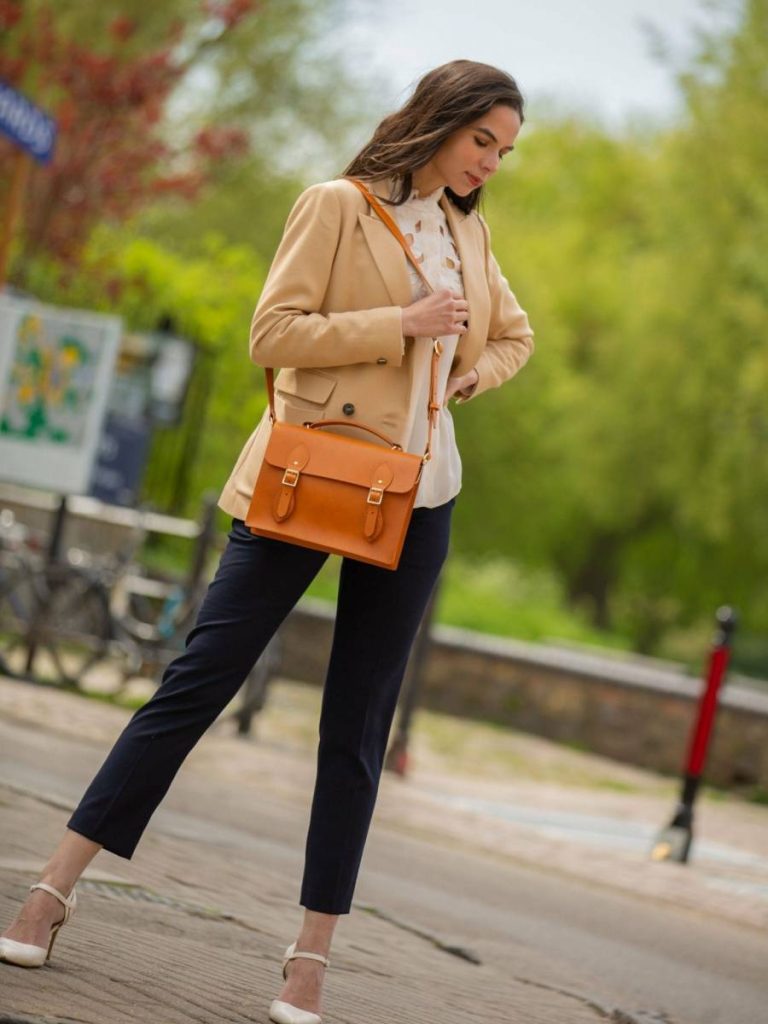 Women Satchels Cambridge Satchel The Artisan - Ochre - Image 2