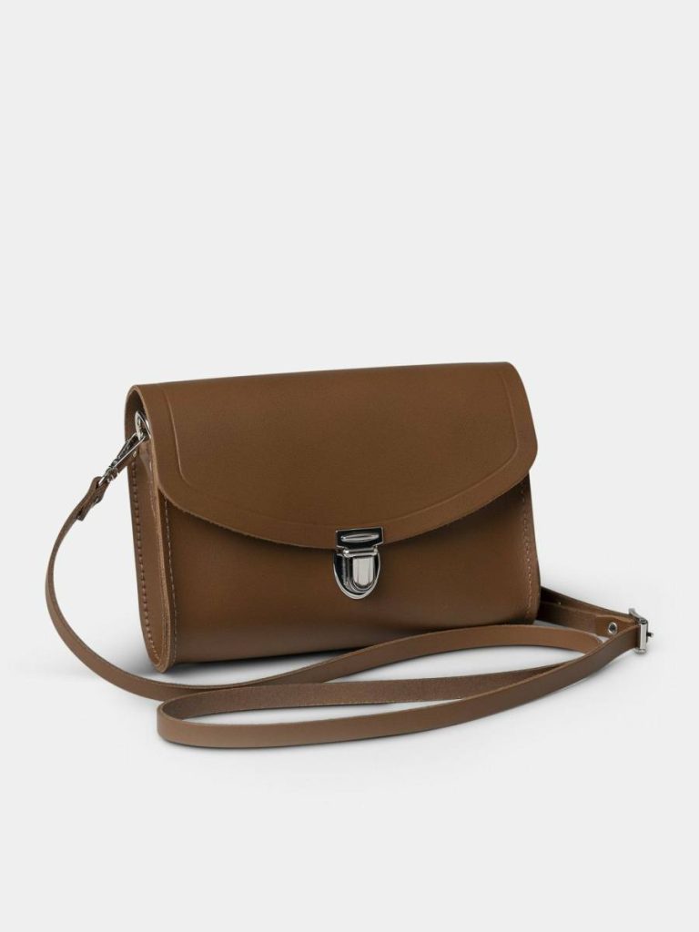 Women The Pushlock -Vintage Crossbody Cambridge Satchel - Image 2