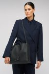 Black Womne Margot Large Day Bag Totes Oroton - Image 4