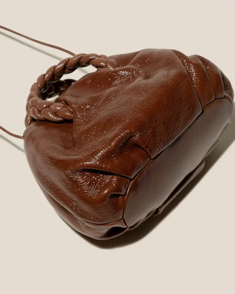 Bombon Crinkled Glossy - Small Plaited-Handle Leather Crossbody Bag Cocoa Crossbody Bags Hereu Women - Image 5