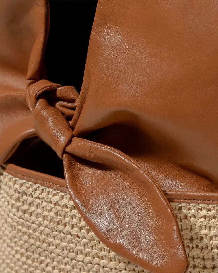 Hereu Shoulder Bags Tan Women Quini - Bow Detail Shoulder Bag - Image 2