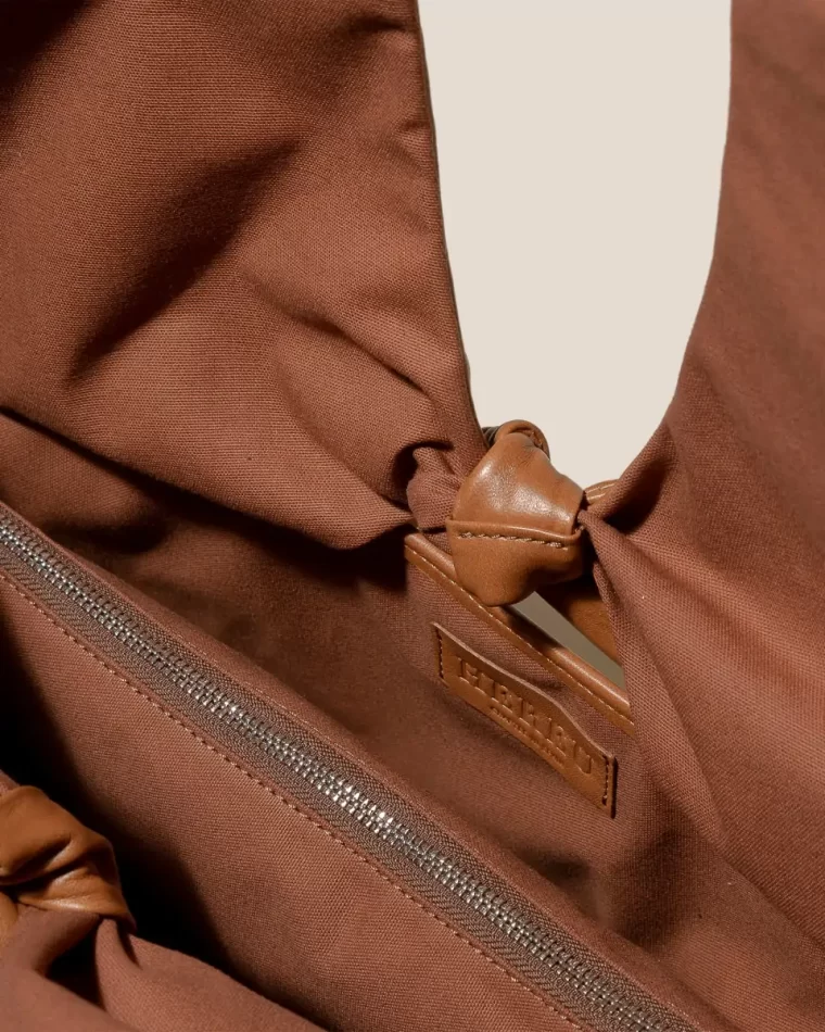 Hereu Shoulder Bags Tan Women Quini - Bow Detail Shoulder Bag - Image 3