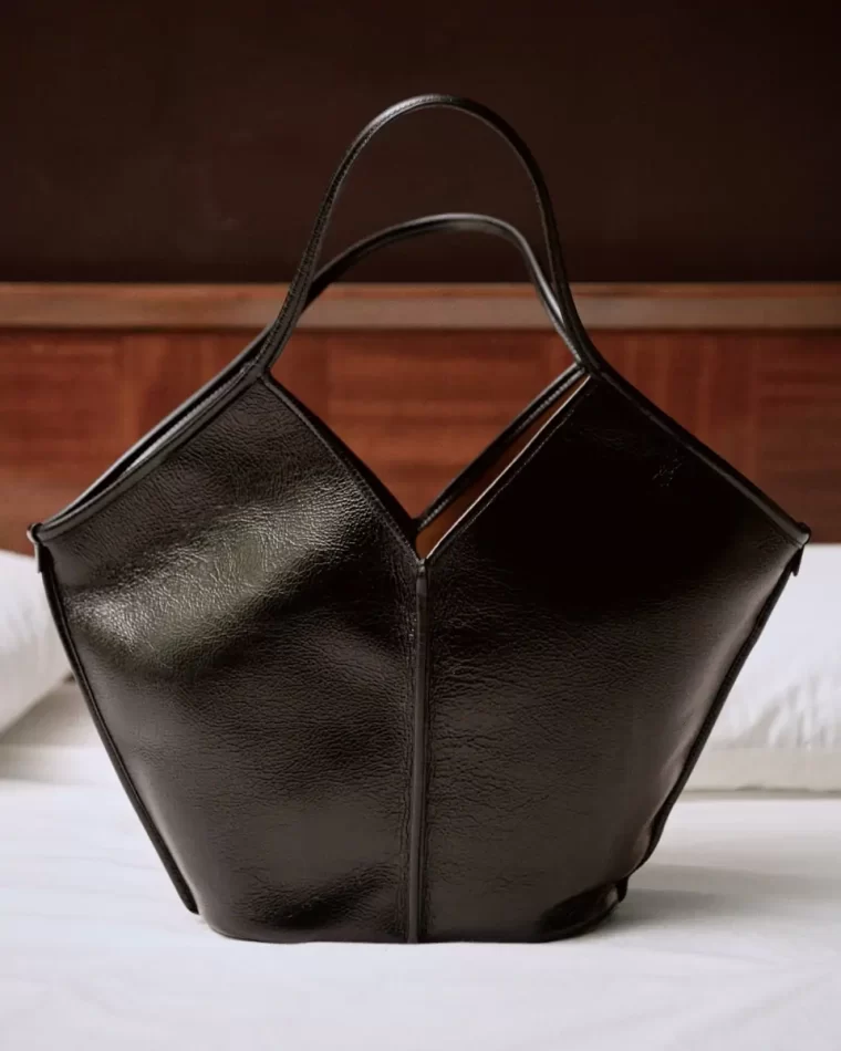 Hereu Women Dark Brown Calella Distressed - Leather Tote Bag Shoulder Bags