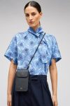 Oroton Womne Margot Phone Crossbody Crossbody Black - Image 2