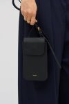 Oroton Womne Margot Phone Crossbody Crossbody Black - Image 4