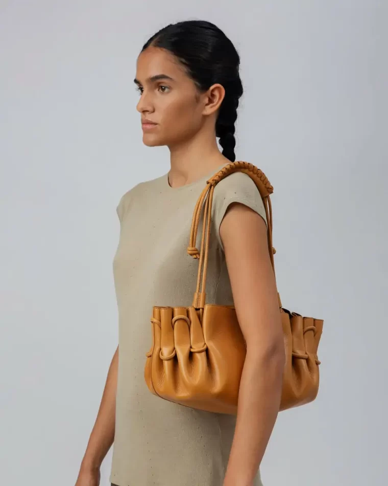 Shoulder Bags Hereu Cream Arta - Pleated Shoulder Bag Women - Image 5