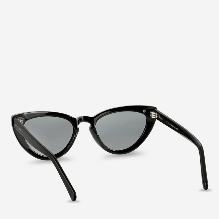 Status Anxiety Villain Sunglasses - Black Sunglasses Women Black - Image 4