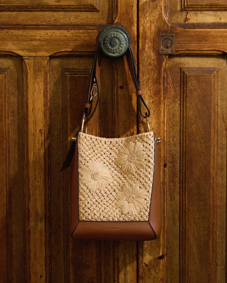 Strathberry Women Shoulder Bags Lana Midi Bucket Bag Floral Paper Raffia/Tan