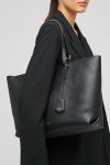 Womne Totes Oroton Margot Medium Zip Tote Black - Image 3